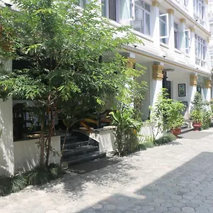 3* Hotel Durbar &